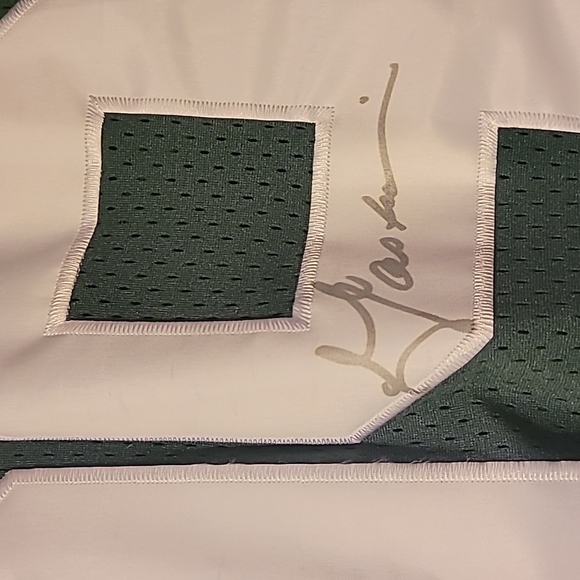 Autographed jersey - Picture 6 of 6